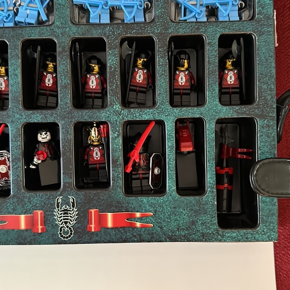 Lego Knights Kingdom Chess Set very rare retired set - Picture 9 of 16